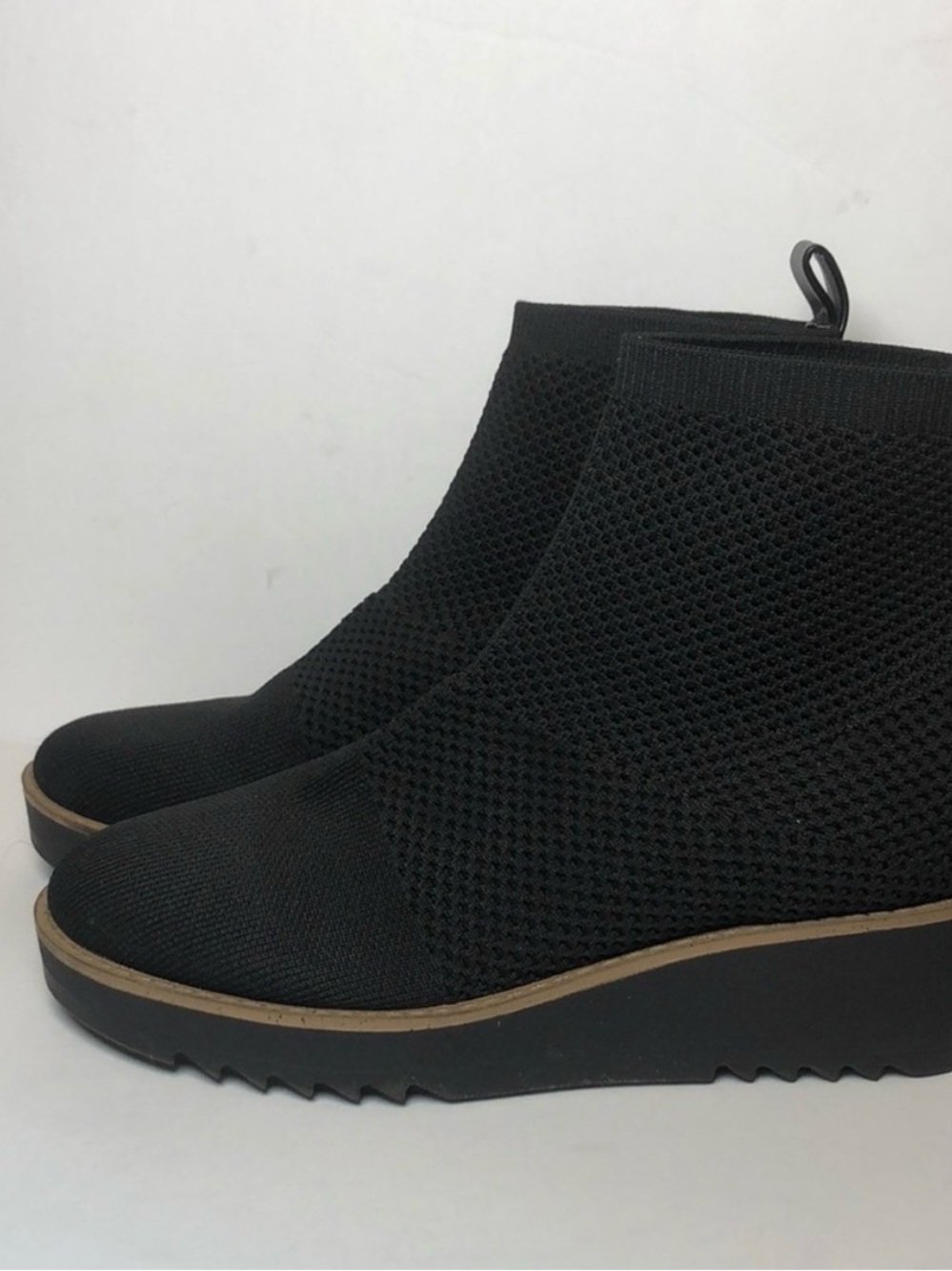 Bandolino Black Knit Wedge Ankle Boots US 9 Like New - Picture 2 of 13